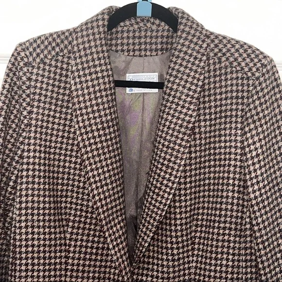 Vintage Pendleton Women's Blazer Made in USA, 100% Pure Virgin Wool - Picture 2 of 7